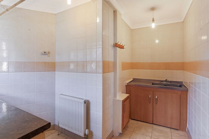 Queen Street Renfrew